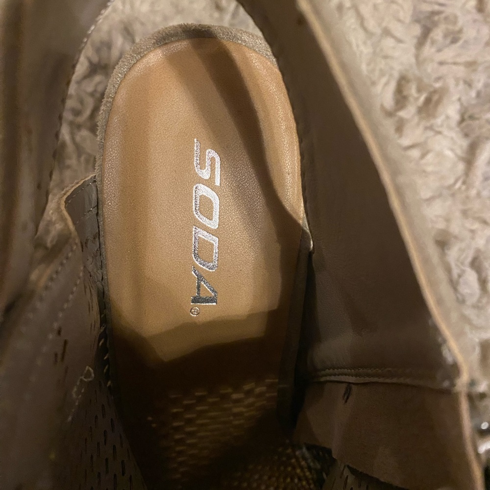 Open toe wedge - Picture 3 of 5